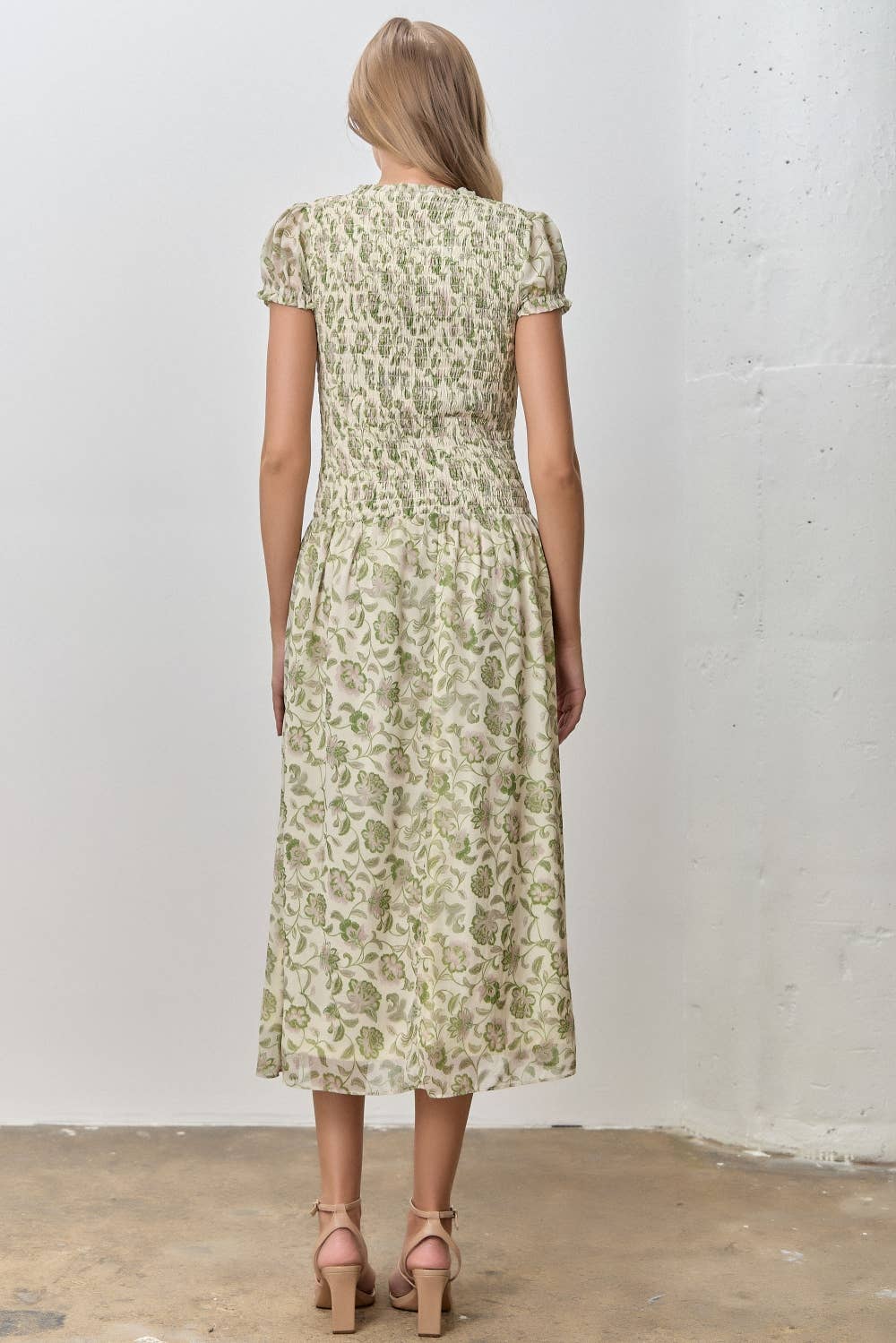 Floral Print Smocked Bodice Short Sleeve Midi Dress