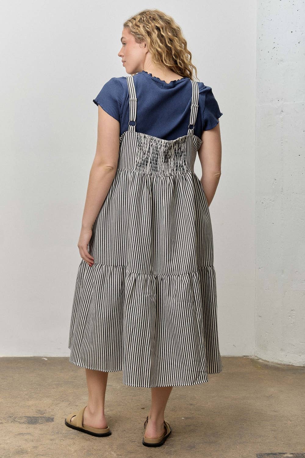 (Plus) Striped Tiered Midi Pinafore Dress