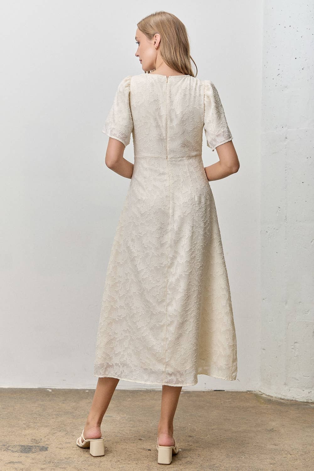 Textured Woven Short Sleeve Midi Dress