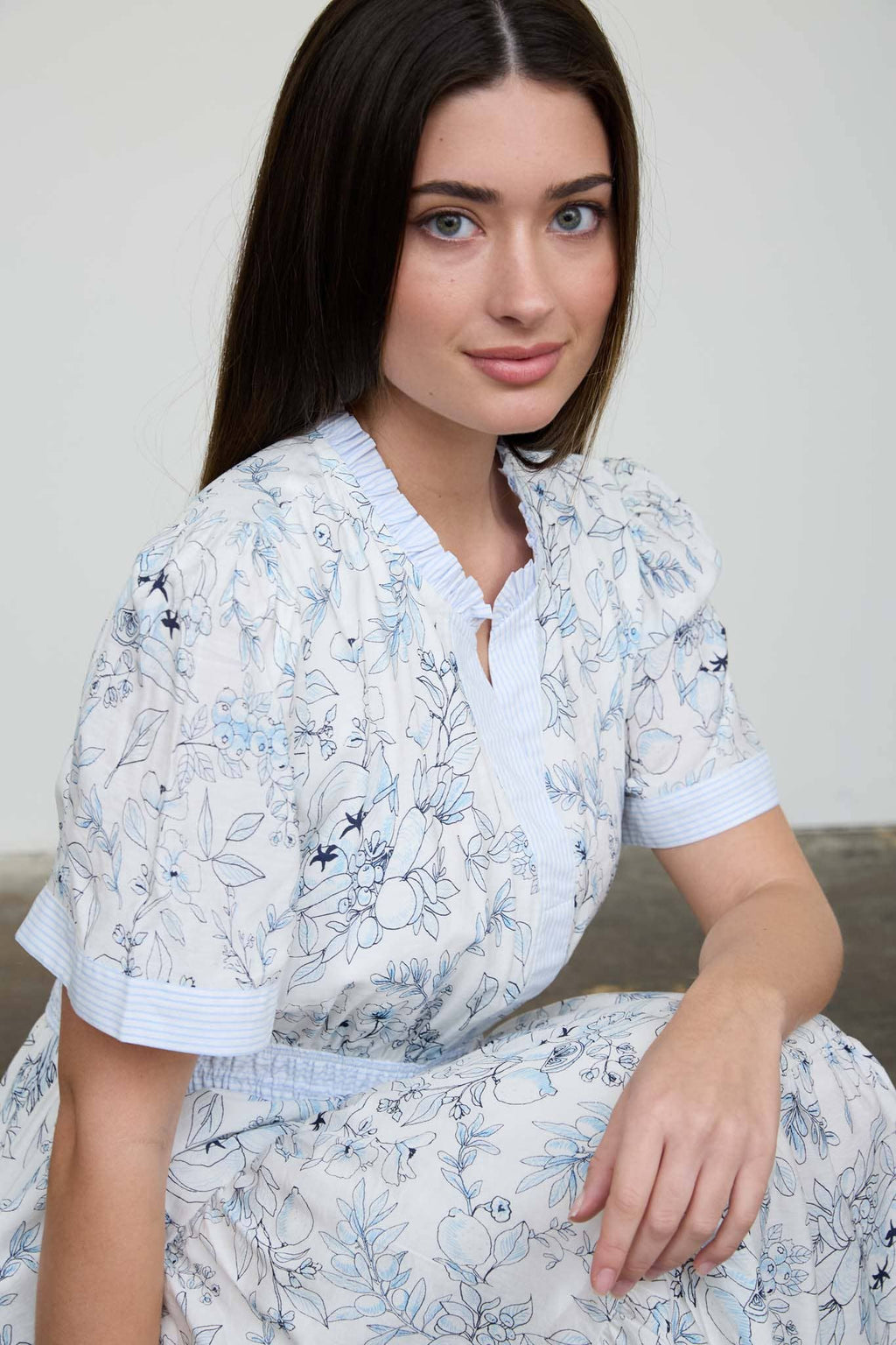 Blooming Print Split Neck Short Sleeve Midi Dress