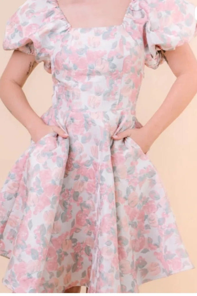 Ivy City Co Ivanna Pastel Floral Dress